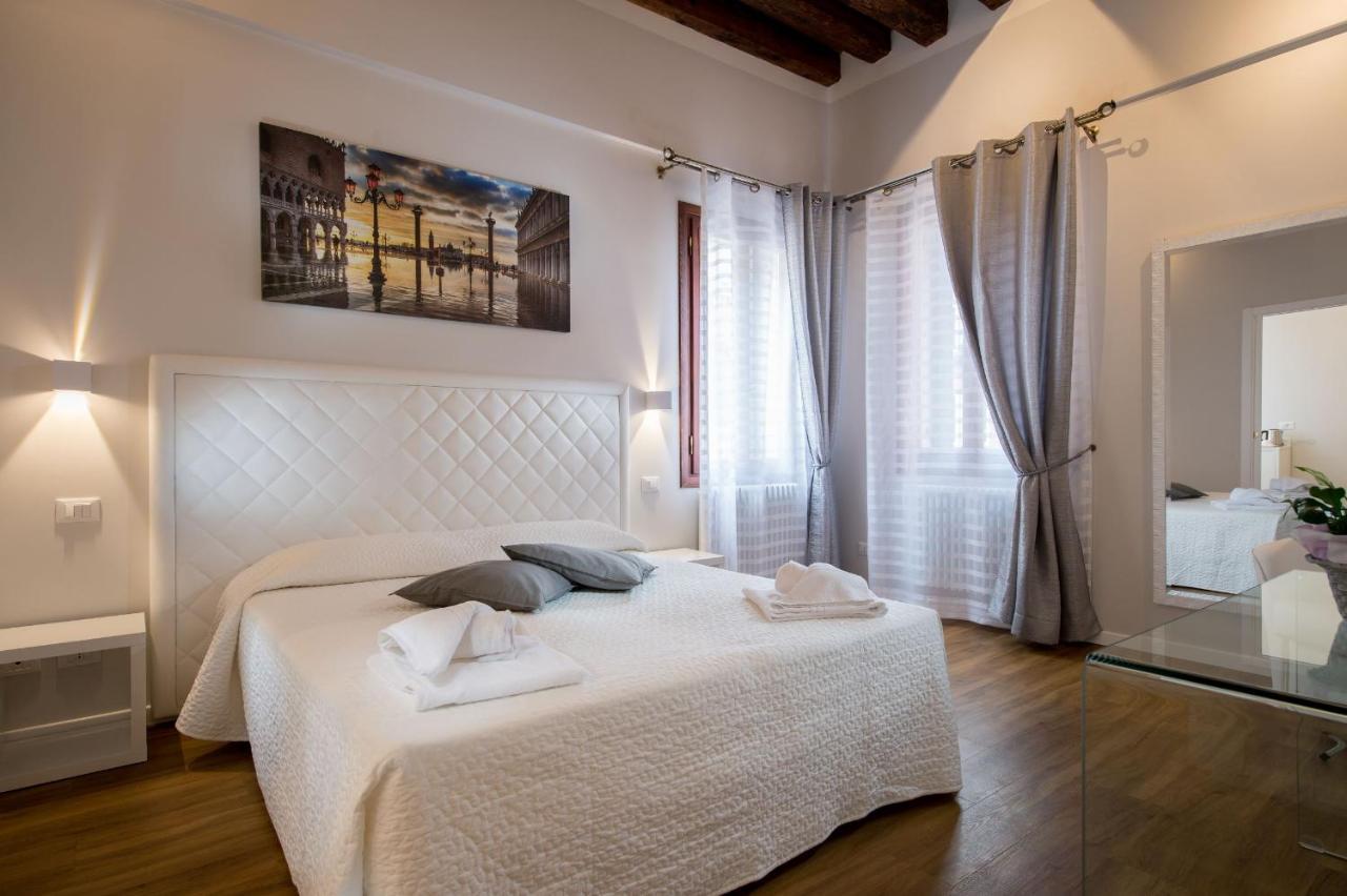 Ca' Giusta Hotel เวนิส ภายนอก รูปภาพ